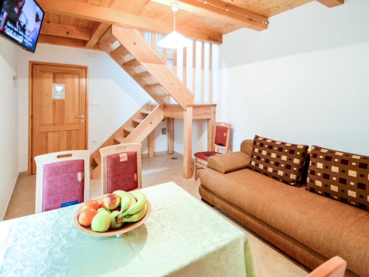 Apartment Kristijan By Interhome Brseč Exteriér fotografie